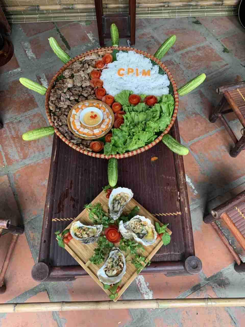 Hội[-]thi[-]nấu[-]ăn[-]mừng[-]ngày[-]Quốc[-]tế[-]Phụ[-]nữ[-]8/3[-]của[-]các[-]kỹ[-]sư[-]điều[-]tra[-]tài[-]nguyên[-]và[-]môi[-]trường[-]biển[-]